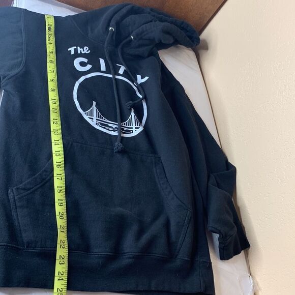 Golden State Warriors The City Pullover Hoodie Black Size XS Unisex - Picture 7 of 7
